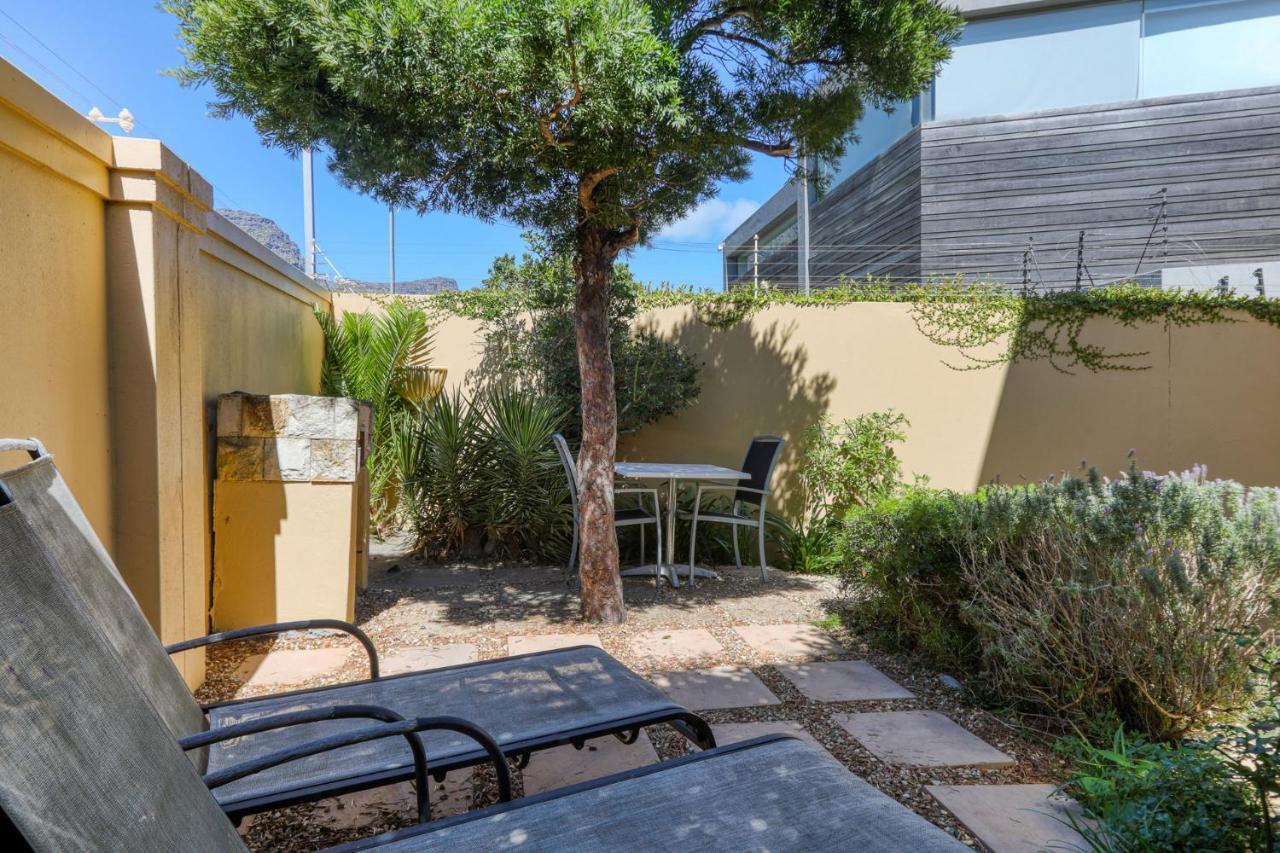 קייפטאון Backup-Powered Camps Bay Garden Apartment מראה חיצוני תמונה